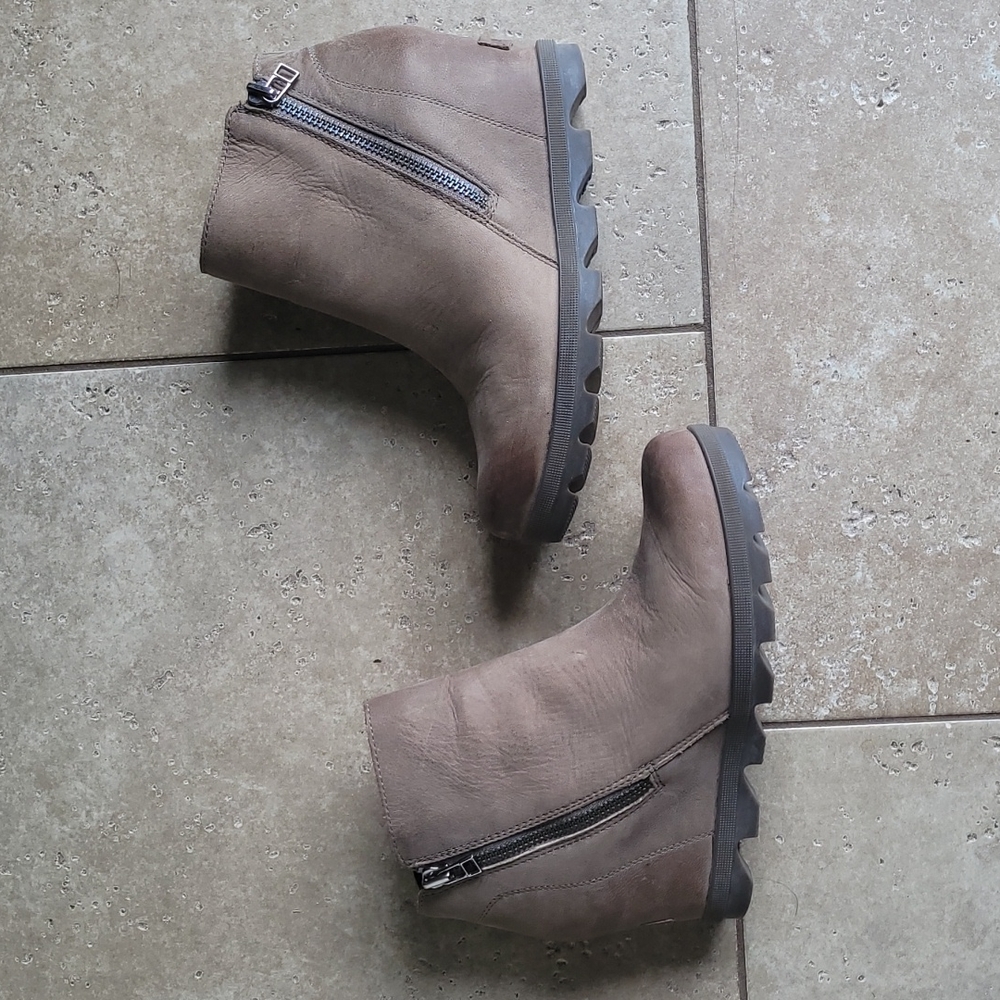 Sorel Joan of Artic Wedge Bootie